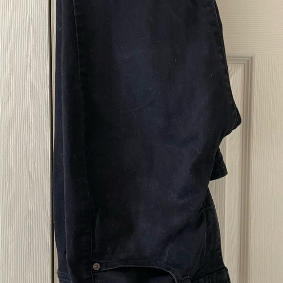 Levi Jeans - Picture 2 of 4